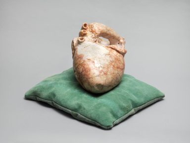 Tobias Freude, ONE HEART, 2024, Unterberger Marmor, Foto: Andreas Brücklmair